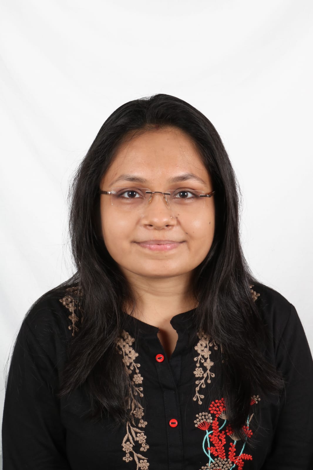 DR. KAVITA R. VALIYA